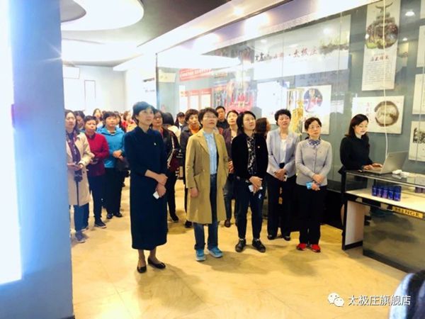 激揚(yáng)巾幗之志，奉獻(xiàn)巾幗之力，彰顯巾幗之美！