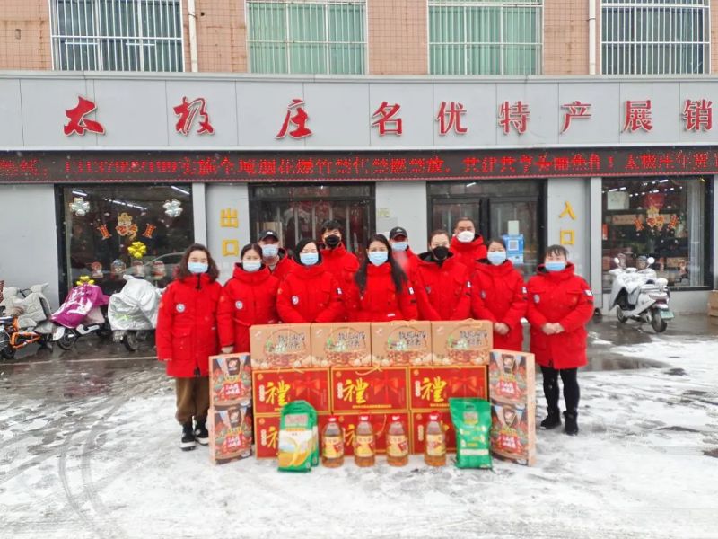 淚奔！感人場(chǎng)面，看完太暖心了